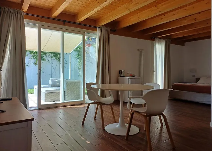 Carmen De Nella Eco 4* Frühstückspension Caprino Veronese