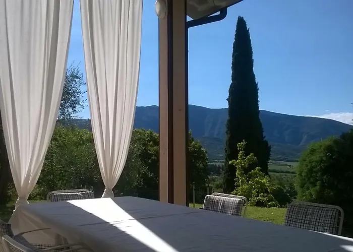 Carmen De Nella Eco 4* 3* Caprino Veronese